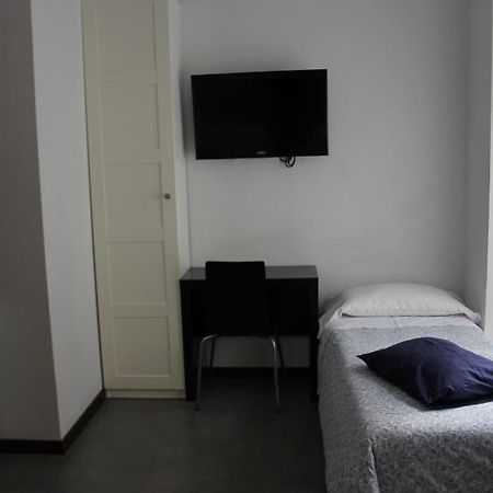 Hostal Cibeles Madri Exterior foto