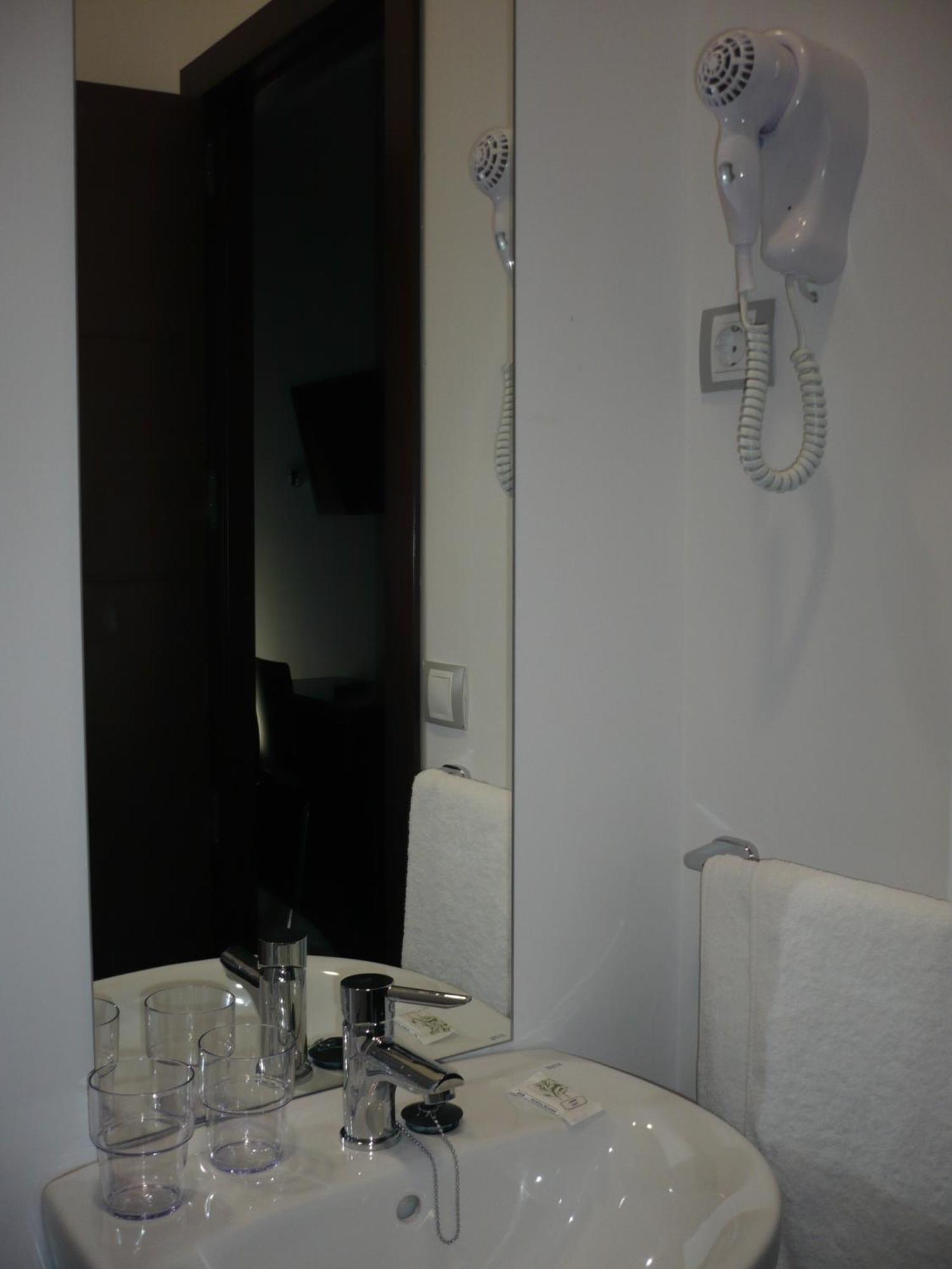 Hostal Cibeles Madri Exterior foto