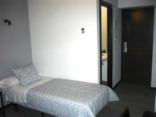 Hostal Cibeles Madri Exterior foto